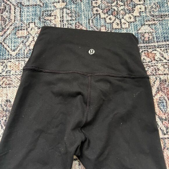 Lululemon Wunder Under Hi-Rise 7/8 Tight Full-On Luon 25"
Black Size 2 - Picture 7 of 10